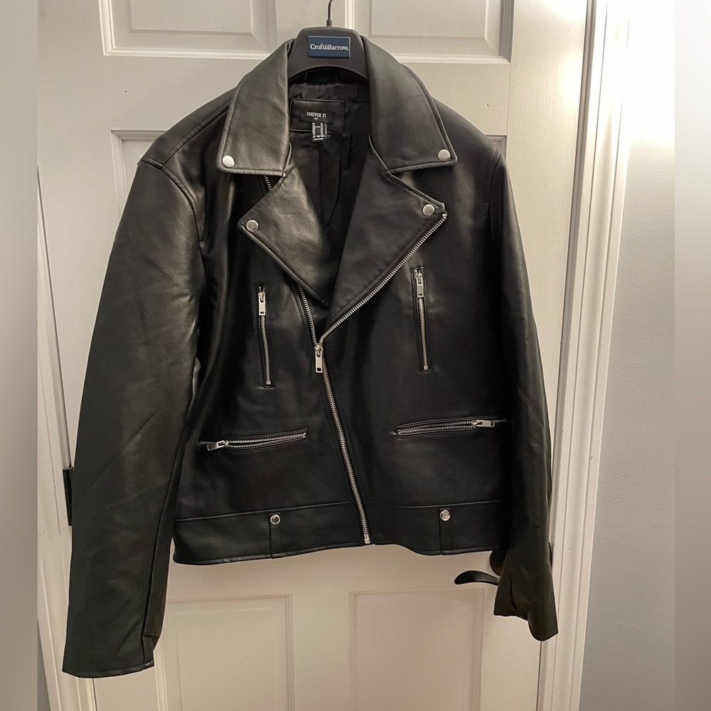 Men's Forever 21 Faux Leather Jacket Size XL